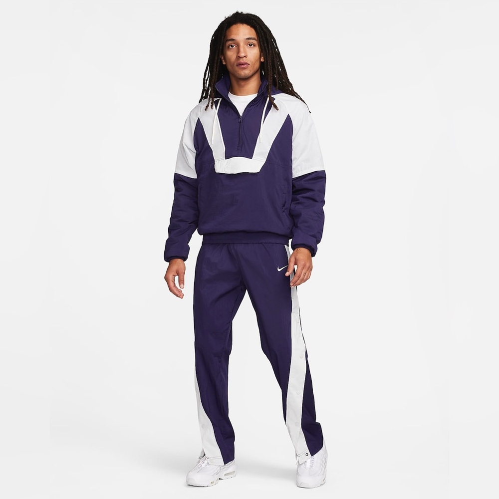 Nike
Men's Woven Basketball Pants